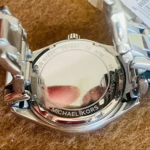 MIcheal Kors Mother of Pearl MK 5325 wrist watch for women Michael Kors | Accessories | Micheal Kors Mother Of Pearl Mk  main image 2